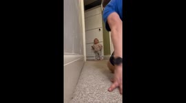 Dad Gives Baby a Lesson in Positivity