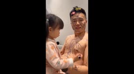 Chinese dad's marker mishap with creative daughter sparks online curiosity