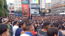 Massive gathering at Buenos Aires' Obelisco honors Dragon Ball creator Akira Toriyama