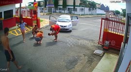 Firefighter saves infant chocking on coin in Brazil