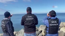 At least 21 dead after migrant boat sinks off NW Türkiye