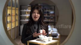When Chinese porcelain meets French cosmetics