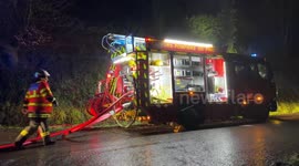 Heroic Firefighters Battle Massive Blaze in Guengat, Saving Lives and Preventing Disaster in Guengat, France