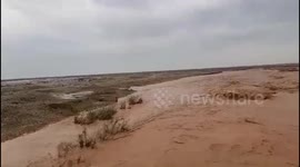 Torrents from rainfall descend from Iranian border into Diyala Governorate in Iraq
