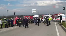 5 killed, 10 injured in road accident in NW Türkiye
