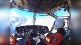 Helicopter Saves Stranded Hikers at 2,200 Meters Altitude in Acceglio, Italy