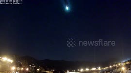 Spectacularly bright meteor illuminates the skies over Spain