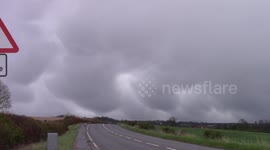 Bizarre clouds form following hail storm in Lincoln, UK
