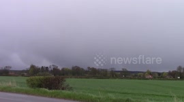 Bizarre clouds form following hail storm in Lincoln, UK
