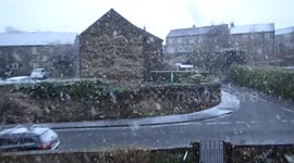 Heavy snow in Derbyshire