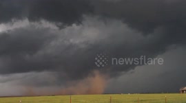 Gustnado (tornado) near Lawton, Oklahoma 04-29-16