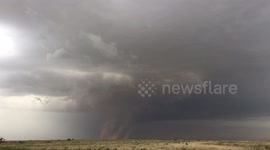 Time-lapse of a storm hitting Texas