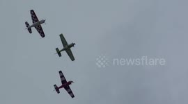 Aerobatics plane nearly crashes during world record attempt