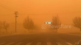 China renews yellow alert for sandstorms