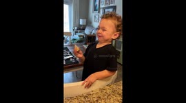 Sour surprise! 3-year-old giggles through lime-eating adventure
