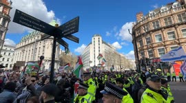 Israel supporters set a counter protest on the route of the National March for Palestine