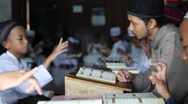 Indonesia's Islamic Boarding School Helps Students Recite The Koran In Sign Language