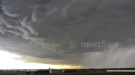 Spectacular Time-Lapse Captures Storm's Dramatic Sweep Over New Braunfels, TX, USA