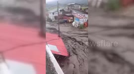 Heavy Floods Hit Indonesia's West Sumatra