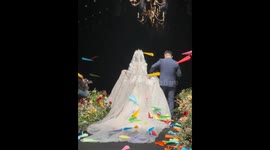 Whimsical Paper Airplane Adds Charm to Chinese Wedding