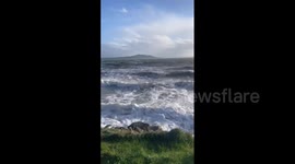 Storm Kathleen Brings Strong Winds, High Waves To Ireland, UK Coasts 6