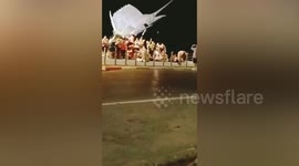 Backpacker strips naked in front of cheering tourists in Krabi, Thailand