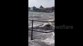 Storm Kathleen Brings Strong Winds, High Waves To Ireland, UK Coasts 8