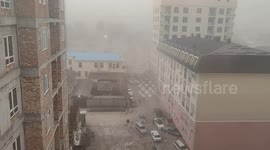 Caught on video: strong winds turn Bishkek, Kyrgyzstan dark and dusty