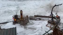 UK: Storm Pierrick – High Winds And Big Waves Batter England Coasts 5