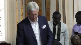 New Cameroonian coach signs contract in absence of governing body officials