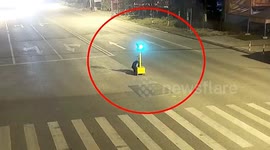 Chinese man arrested for battery theft from temporary traffic lights