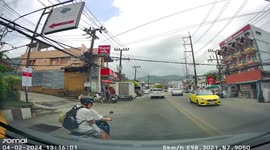 Tourist struggles to ride rented scooter on holiday
