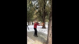 Astonishing ring toss mastery is a sight to behold