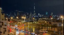 Dubai motorists marooned in traffic gridlock amid rare rainstorm