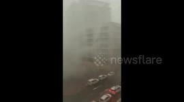 UAE: Heavy Rain, Strong Winds Lash Dubai