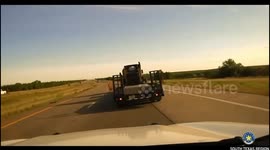 US: DPS Troopers Uncover 23 Concealed Illegal Immigrants After Pursuit in La Salle County