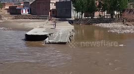 Pakistan: Torrential rains kill at least 71 people