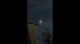 Canadian city locals wowed by stunning solar eclipse