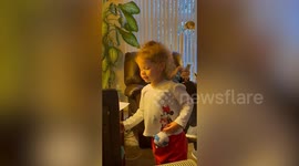 Tot has adorable argument with Alexa after it can't make out what she says