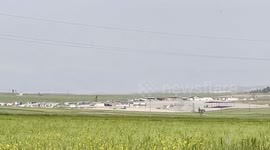 U.S. forces smuggle stolen Syrian resources into Iraq: media