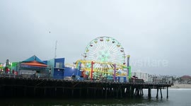Santa Monica's Ferris wheel goes green for Earth Day