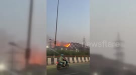 Fire breaks out at Delhi landfill site emitting toxic smoke
