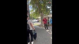 Unexpected homecoming of immigrants sparks tears of happiness and laughter