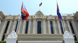 Cambodia, Laos vow to boost bilateral ties, regional cooperation