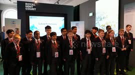 Students in UK wowed by time-honored cultural treasures of China