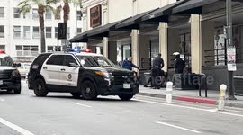 USA: Person Shot in Face on Busy Sidewalk in Downtown Los Angeles