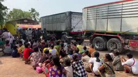 Myanmar refugees in Thailand return home as junta soldiers clash with rebels