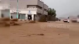 Saudi Arabia: City of Medina suffers flash floods due to heavy rains