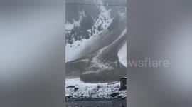 A massive landslides avalanche in northern India,No casualty reported