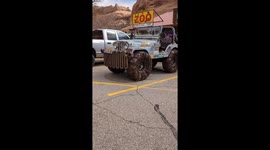 Creative Scrap Metal Jeep